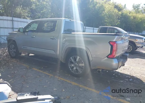 2024 Toyota Tundra Hybrid Capstone 4Wd из США, поврежденный, VIN 5TFVC5DBXRX078327